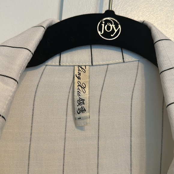 Tie-front striped shirt - Picture 3 of 3